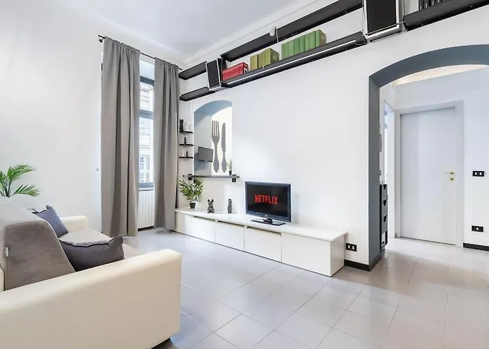 Historical - Pieno Centro - Porta Nuova- Piazza Castello Appartement *