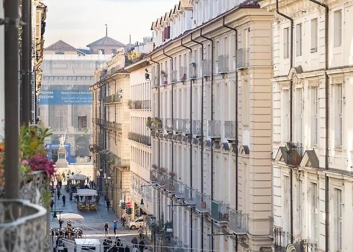 شقة Historical - Pieno Centro - Porta Nuova- Piazza Castello